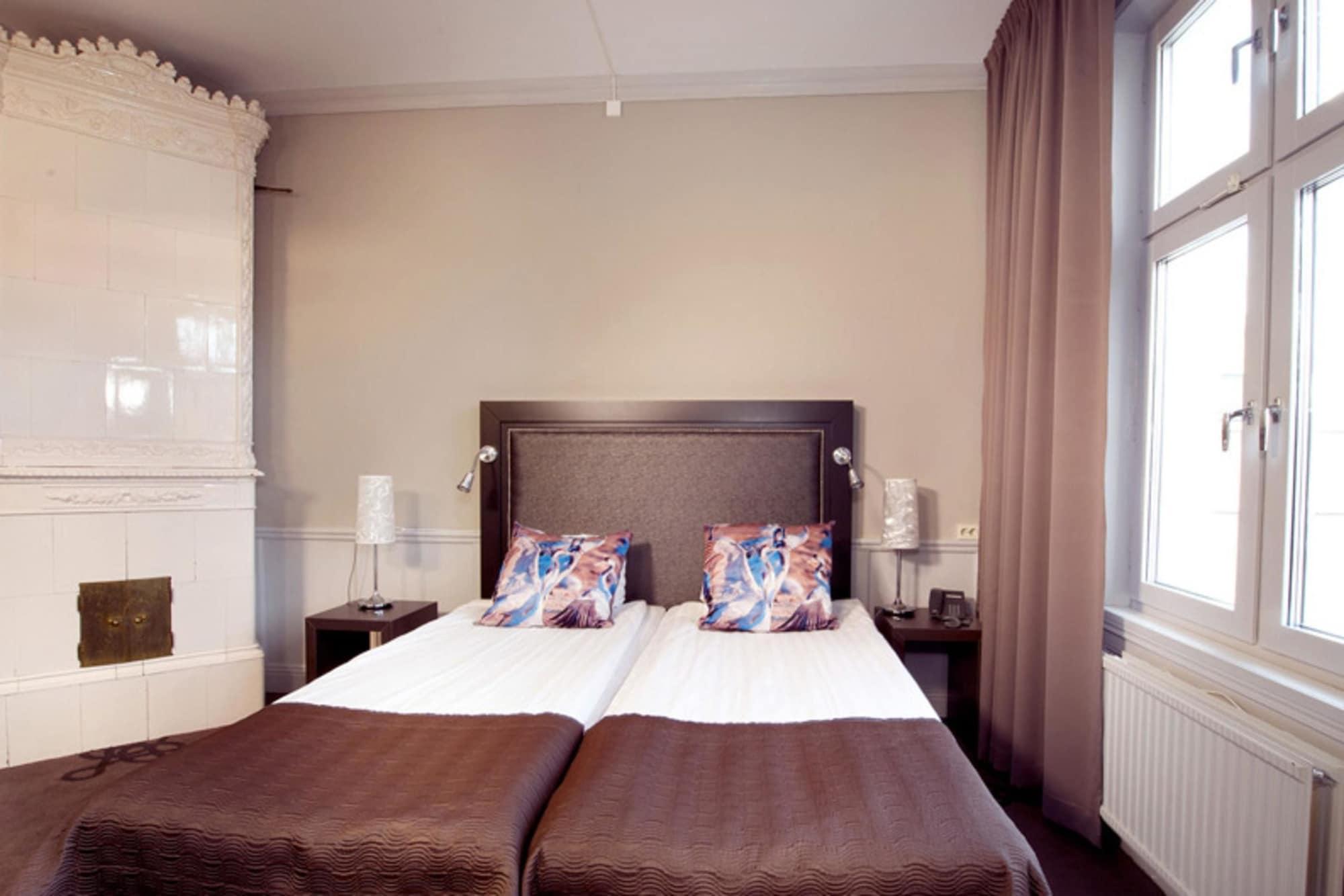 Home Hotel Majoren Skövde Buitenkant foto