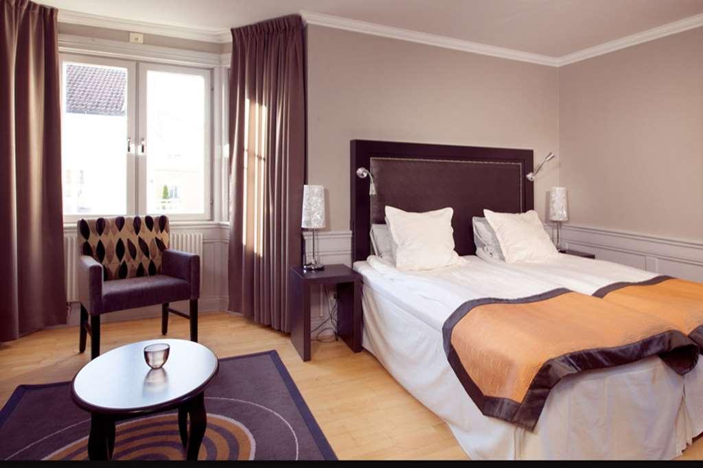 Home Hotel Majoren Skövde Kamer foto
