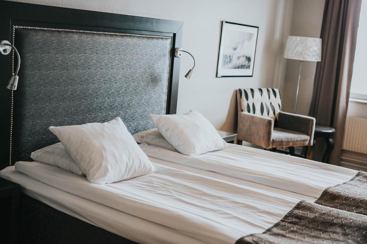 Home Hotel Majoren Skövde Buitenkant foto