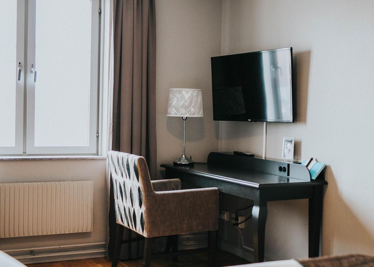 Home Hotel Majoren Skövde Buitenkant foto