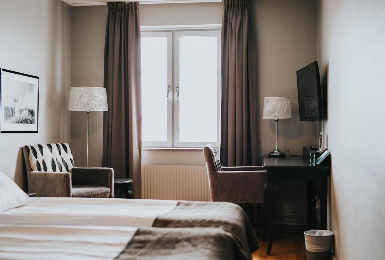 Home Hotel Majoren Skövde Buitenkant foto