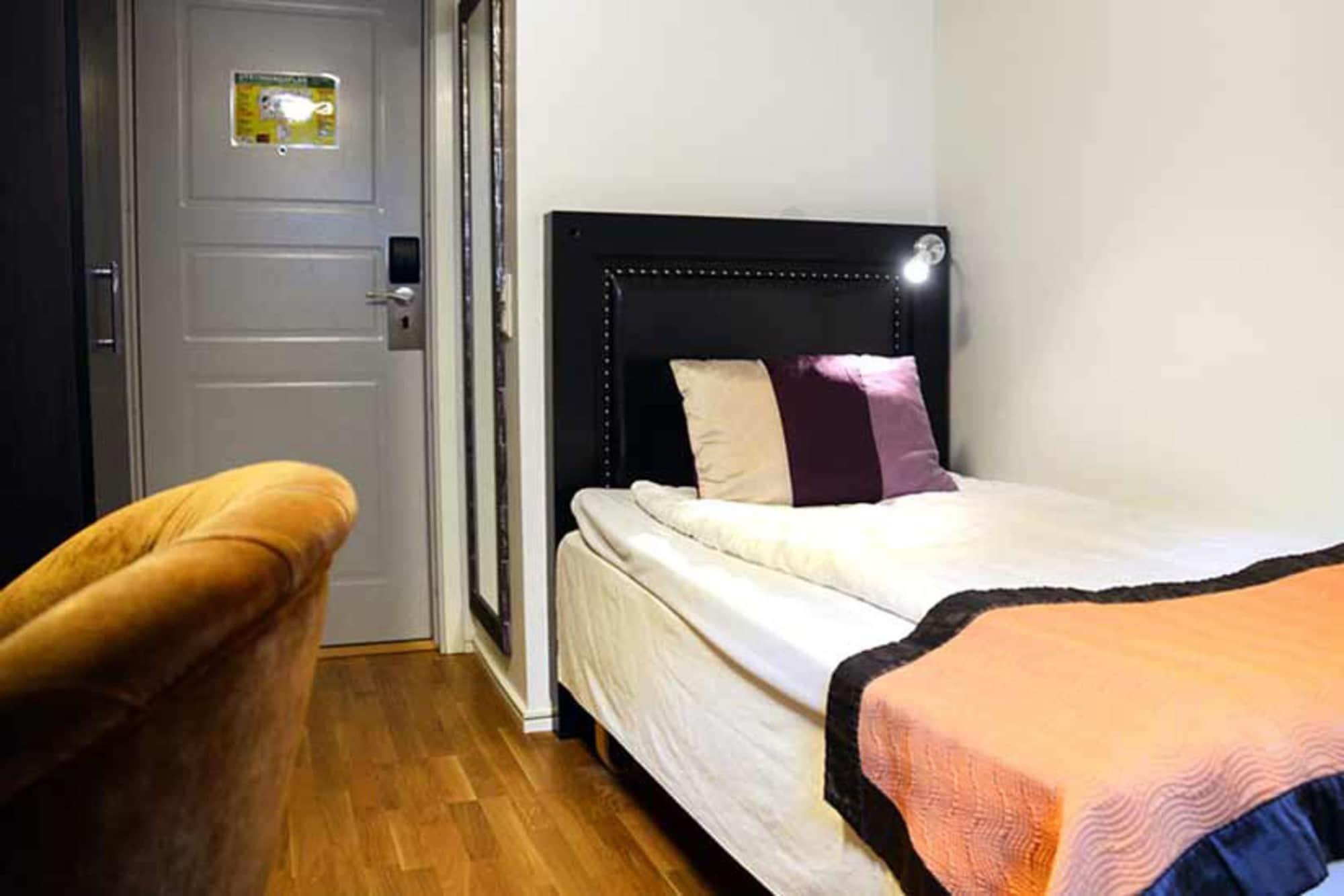 Home Hotel Majoren Skövde Buitenkant foto